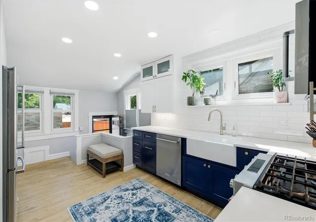 Photo 3 of Sale Pending at 968 Madison St, Denver, CO 80206 | MLS# 7245707 | Listing updated on 2026-10-06