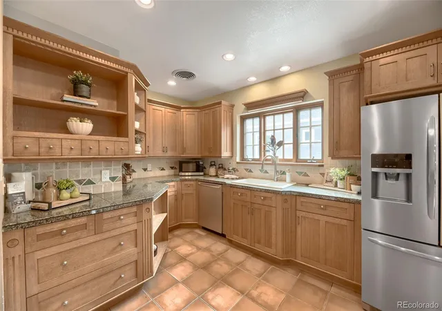 Photo 3 of Single family home for sale at 428 Colorado Blvd, Denver, CO 80206 | MLS# 8824918 | Listing updated on 2026-09-25