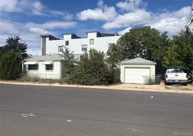 Photo 4 of Single family home for sale at 2196 S Birch St, Denver, CO 80222 | MLS# 2040692 | Listing updated on 2026-10-01