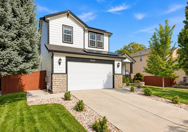 Single family home for sale at 1868 Ute Crk Dr, Longmont, CO 80504 | MLS# 5491170