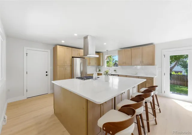 Photo 3 of Single family home for sale at 2126 S Yarrow St, Lakewood, CO 80227 | MLS# 2850174 | Listing updated on 2026-10-04