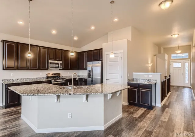 Photo 3 of Single family home for sale at 1841 Holloway Dr, Windsor, CO 80550 | MLS# 5189092 | Listing updated on 2026-09-25