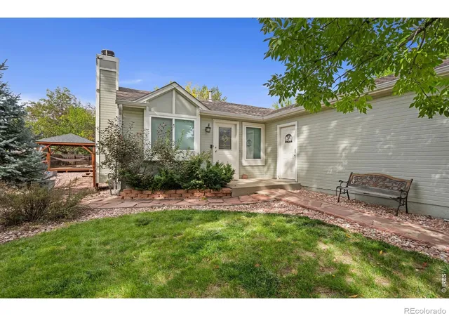 Photo 3 of Single family home for sale at 2137 Steele St, Longmont, CO 80501 | MLS# IR1069476 | Listing updated on 2026-09-26