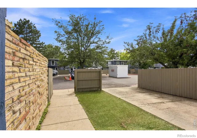 Photo 3 of Townhouse for sale at 3176 29th Street, Boulder, CO 80301 | MLS# IR1069480 | Listing updated on 2026-10-01