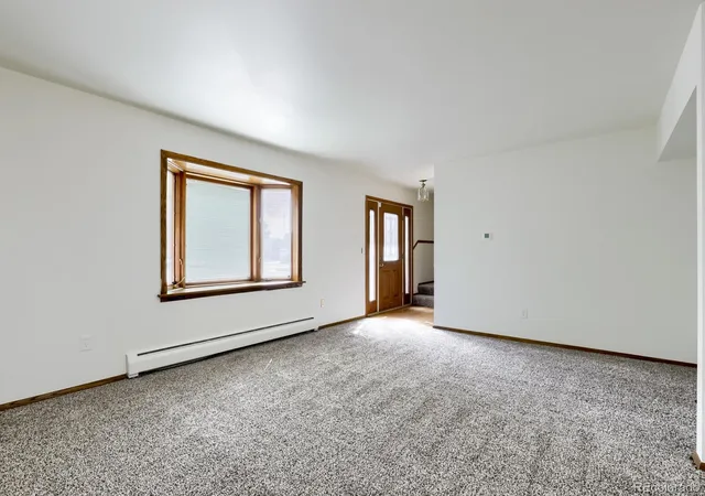 Photo 4 of Single family home for sale at 15818 E 8th Circle, Aurora, CO 80011 | MLS# 9039387 | Listing updated on 2026-10-08