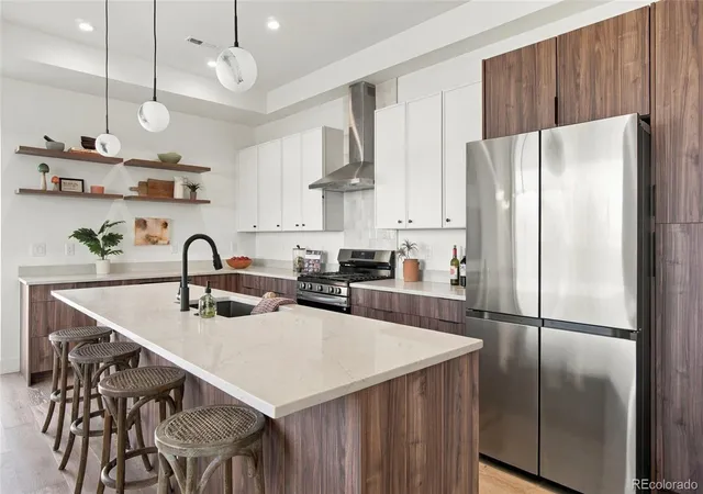 Photo 1 of Single family home for sale at 3658 S Galapago St, Englewood, CO 80110 | MLS# 5890240 | Listing updated on 2026-10-04