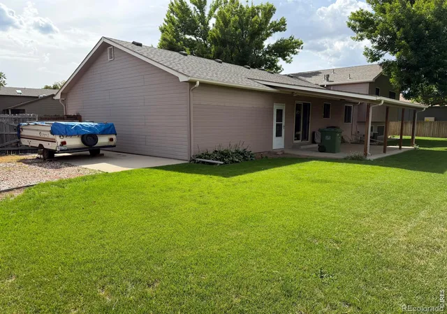 Photo 3 of Single family home for sale at 3361 Honey Locust Dr, Loveland, CO 80538 | MLS# IR1069482 | Listing updated on 2026-10-03