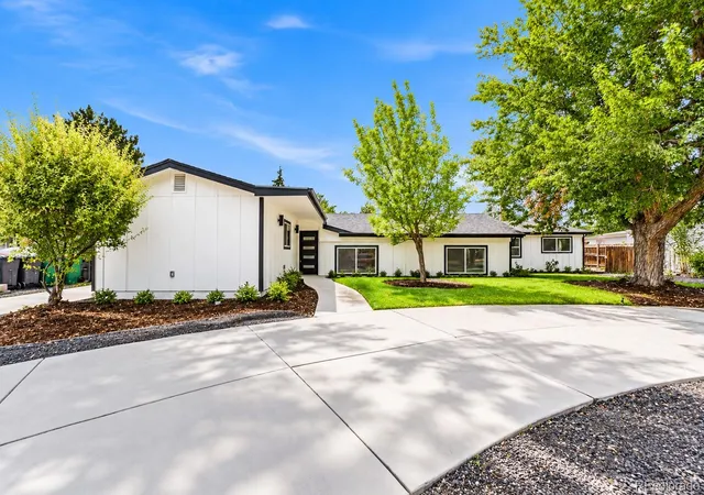 Photo 2 of Single family home for sale at 11951 W Security Ave, Lakewood, CO 80401 | MLS# 9631156 | Listing updated on 2026-10-28