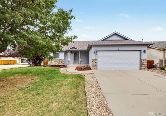 Single family home for sale at 385 Cholla Dr, Loveland, CO 80537 | MLS# 9723603