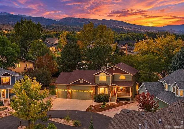 Single family home for sale at 5586 Stone Church Ct, Loveland, CO 80537 | MLS# IR1069487