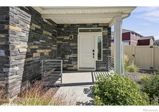 Photo 2 of Single family home for sale at 4130 N Quatar Ct, Aurora, CO 80019 | MLS# IR1069488 | Listing updated on 2026-10-05