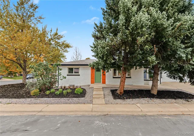 Photo 1 of Single family home for sale at 5557 W Mexico Ave, Lakewood, CO 80232 | MLS# 2984054 | Listing updated on 2026-10-07