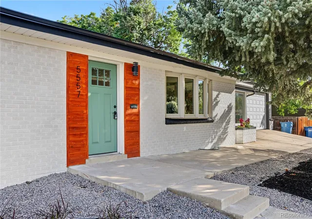 Photo 3 of Single family home for sale at 5557 W Mexico Ave, Lakewood, CO 80232 | MLS# 2984054 | Listing updated on 2026-10-07