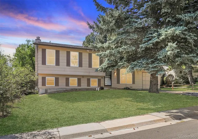 Photo 1 of Single family home for sale at 306 Matchless St, Louisville, CO 80027 | MLS# 8132762 | Listing updated on 2026-10-05