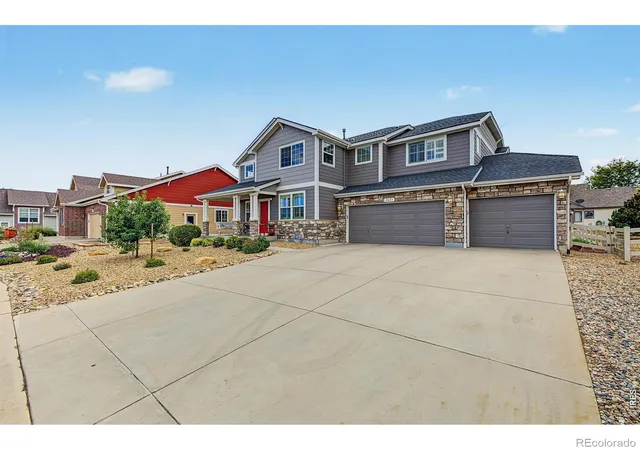 Photo 2 of Single family home for sale at 2821 William Neal Pkwy, Fort Collins, CO 80525 | MLS# IR1069494 | Listing updated on 2026-10-04