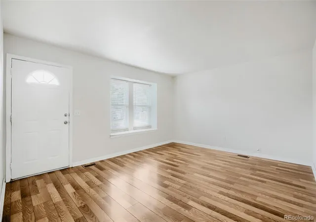 Photo 3 of Single family home for sale at 20691 E Buchanan Dr, Aurora, CO 80011 | MLS# 2849501 | Listing updated on 2026-09-25