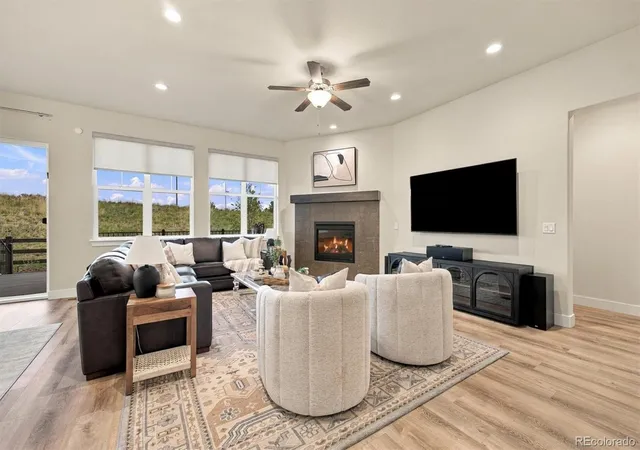 Photo 3 of Single family home for sale at 9026 S Shawnee Ct, Aurora, CO 80016 | MLS# 2991277 | Listing updated on 2026-10-05
