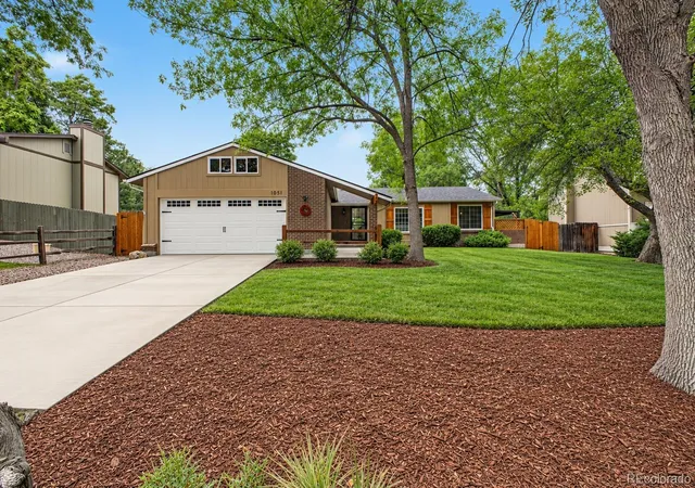 Photo 1 of Single family home for sale at 1051 Xenophon St, Golden, CO 80401 | MLS# 5000328 | Listing updated on 2026-10-07