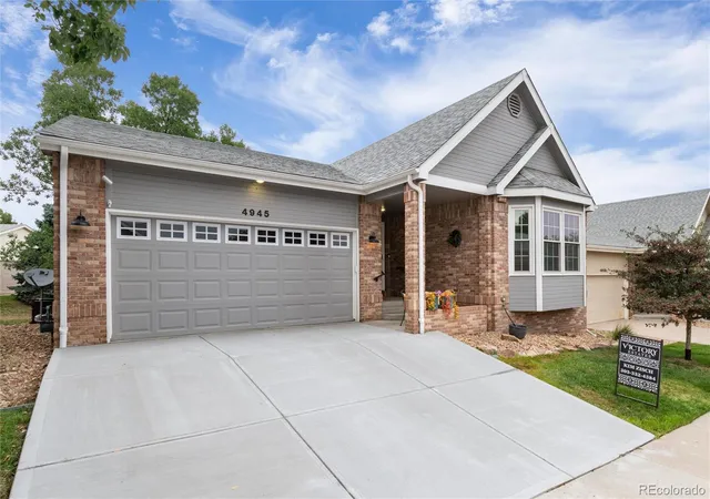 Photo 3 of Single family home for sale at 4945 Greenwich Ln, Highlands Ranch, CO 80130 | MLS# 7259464 | Listing updated on 2026-10-08