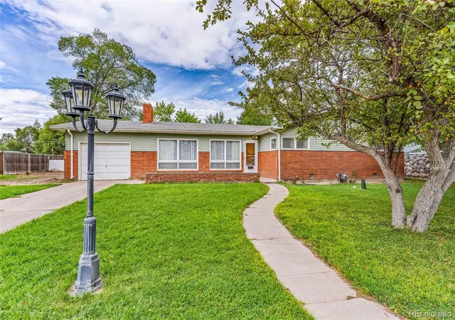 Photo 2 of Single family home for sale at 709 Berkeley Ave, Alamosa, CO 81101 | MLS# 7618627 | Listing updated on 2026-09-29