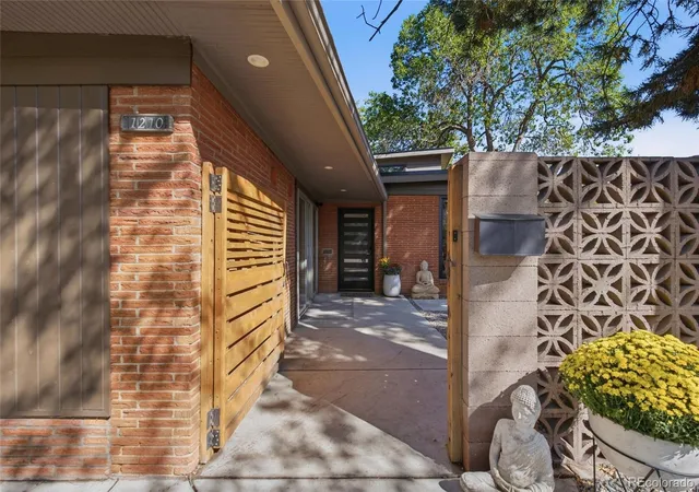 Photo 3 of Single family home for sale at 1210 Ivy St, Denver, CO 80220 | MLS# 4397828 | Listing updated on 2026-10-27
