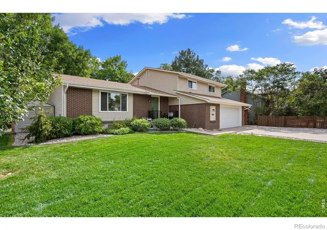 Single family home for sale at 2906 Tumbleweed Ln, Fort Collins, CO 80526 | MLS# IR1069514