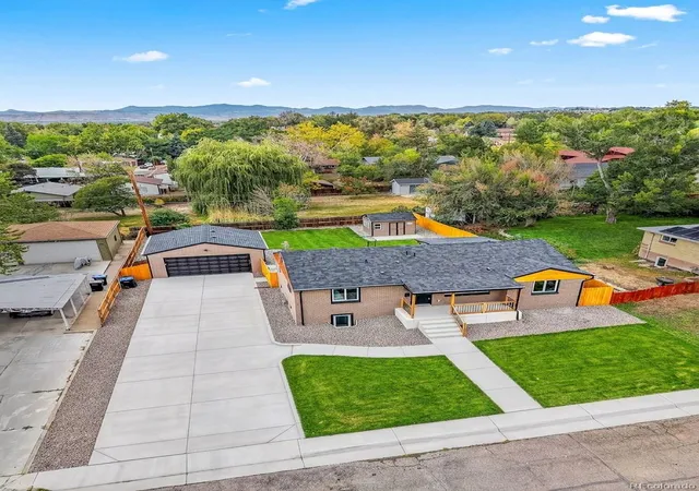 Photo 4 of Single family home for sale at 6133 Marshall St, Arvada, CO 80003 | MLS# 3690499 | Listing updated on 2026-09-28