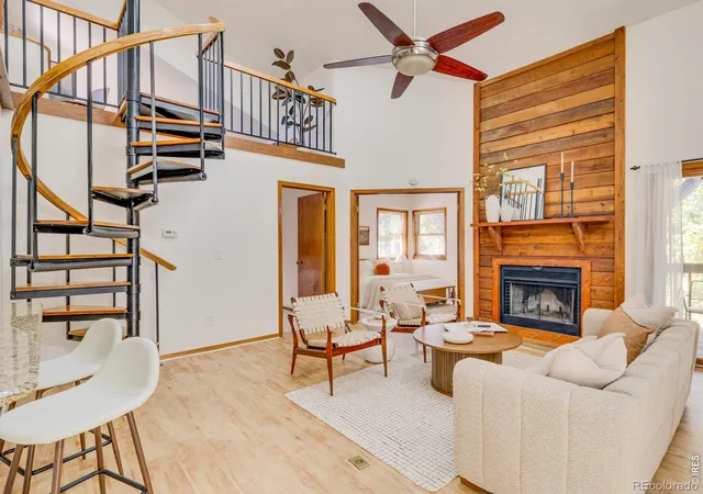 Condo for sale at 2960 Shadow Crk Dr #302, Boulder, CO 80303 | MLS# IR1069518