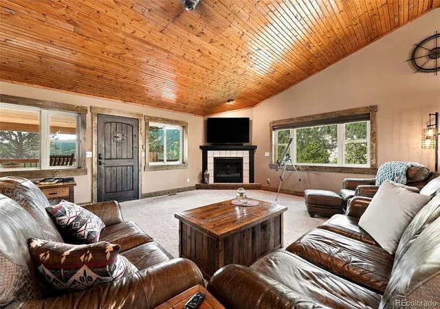 Photo 3 of Single family home for sale at 681 Bitterroot Gulch Trl, Loveland, CO 80537 | MLS# 2782272 | Listing updated on 2026-10-09