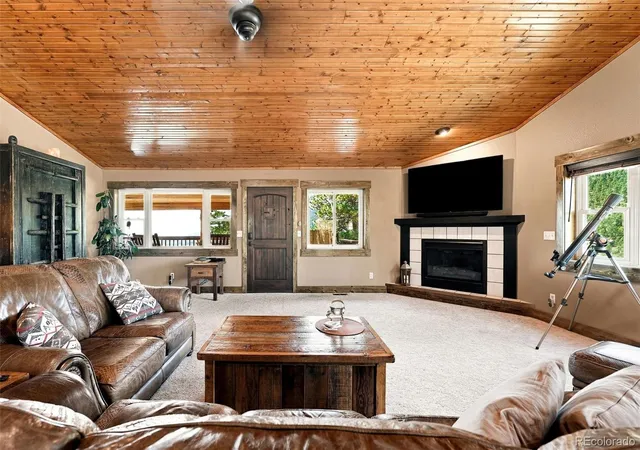 Photo 4 of Single family home for sale at 681 Bitterroot Gulch Trl, Loveland, CO 80537 | MLS# 2782272 | Listing updated on 2026-10-09