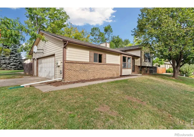 Photo 3 of Single family home for sale at 1407 Wildwood Rd, Fort Collins, CO 80521 | MLS# IR1069520 | Listing updated on 2026-10-09