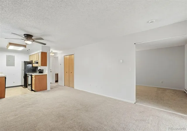 Listing Photo 5 - Condo for sale in building located at 14751 E Tennessee Dr, Aurora, CO 80012 - Unit #232