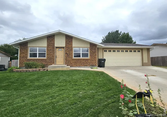 Photo 1 of Single family home for sale at 821 Park St, Sterling, CO 80751 | MLS# IR1069544 | Listing updated on 2026-09-29
