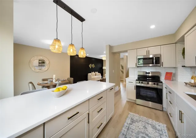 Photo 3 of Townhouse for sale at 11650 Lincoln St, Northglenn, CO 80233 | MLS# 7891019 | Listing updated on 2026-10-01