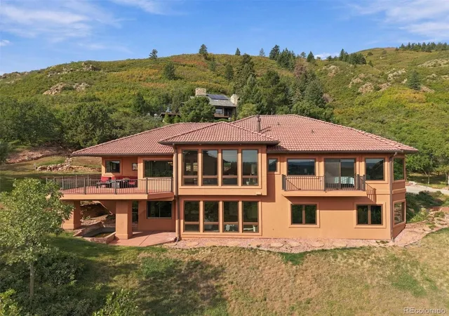 Photo 1 of Single family home for sale at 10562 Sandstone Run, Littleton, CO 80125 | MLS# 6233375 | Listing updated on 2026-10-02