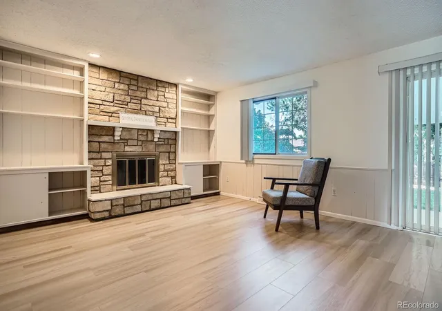 Photo 3 of Single family home for sale at 2514 S Elkhart St, Aurora, CO 80014 | MLS# 3796974 | Listing updated on 2026-10-07