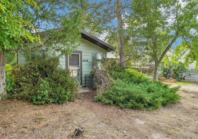 Photo 3 of Single family home for sale at 4458 S Elati St, Englewood, CO 80110 | MLS# 3143794 | Listing updated on 2026-10-08