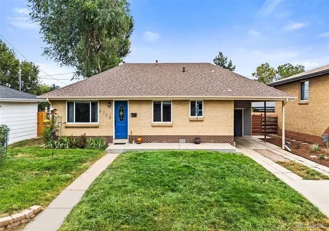 Photo 1 of Single family home for sale at 4736 Estes St, Wheat Ridge, CO 80033 | MLS# 5532612 | Listing updated on 2026-10-09