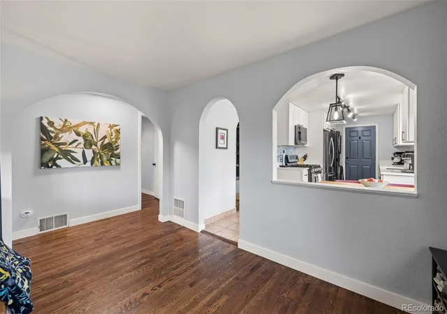 Photo 4 of Single family home for sale at 4736 Estes St, Wheat Ridge, CO 80033 | MLS# 5532612 | Listing updated on 2026-10-09