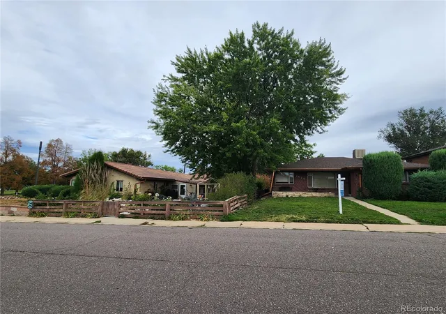 Photo 3 of Single family home for sale at 1674 Xavier St, Denver, CO 80204 | MLS# 9212906 | Listing updated on 2026-10-05