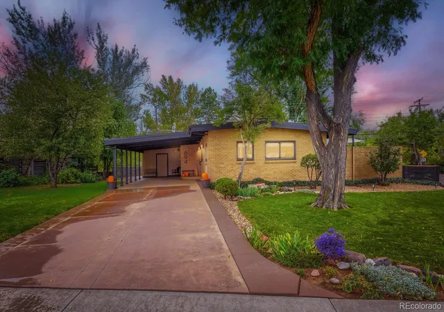Single family home for sale at 694 W Shepperd Ave, Littleton, CO 80120 | MLS# 3270761