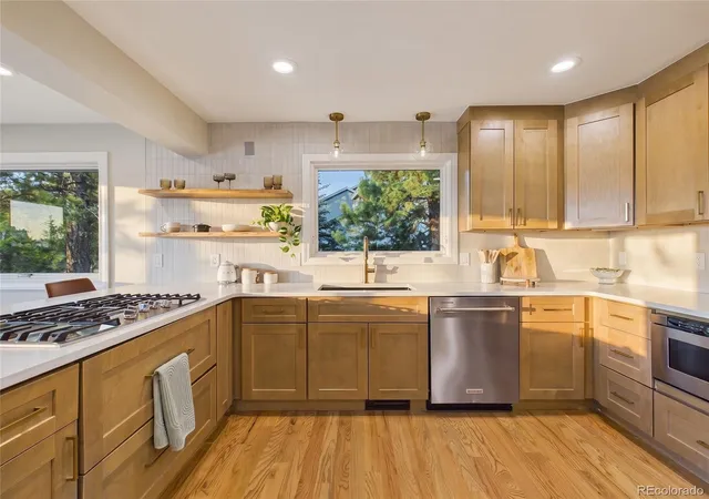 Photo 2 of Single family home for sale at 31378 Tamarisk Ln, Evergreen, CO 80439 | MLS# 3999567 | Listing updated on 2026-10-04