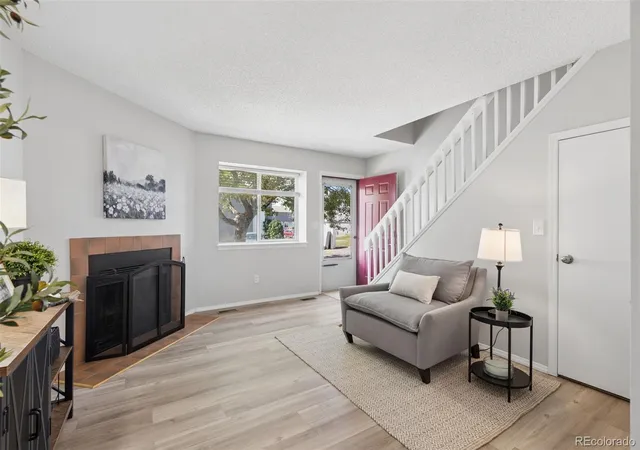 Photo 4 of Townhouse for sale at 1321 Soaring Eagle Dr, Colorado Springs, CO 80915 | MLS# 9835859 | Listing updated on 2026-09-27