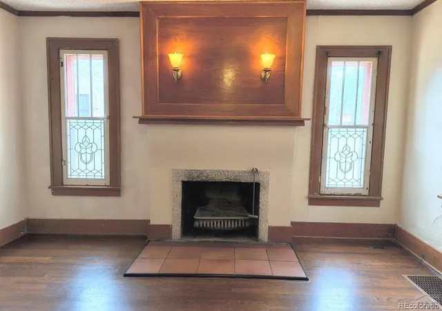 Photo 3 of Single family home for sale at 2124 West St, Pueblo, CO 81003 | MLS# 5307003 | Listing updated on 2026-09-27