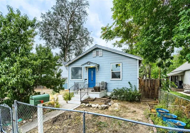 Photo 1 of Single family home for sale at 4651 Sherman St, Denver, CO 80216 | MLS# 2281335 | Listing updated on 2026-10-02