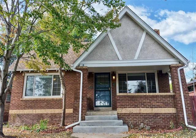 Single family home for sale at 1471 S Franklin St, Denver, CO 80210 | MLS# 2096389