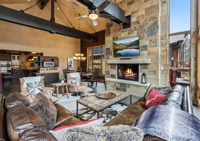 Photo 4 of Single family home for sale at 560 Beeler Pl, Frisco, CO 80443 | MLS# 8862228 | Listing updated on 2026-10-07