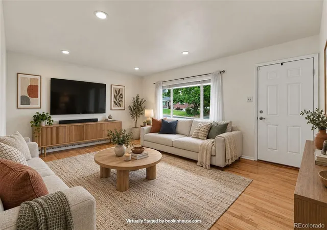 Photo 2 of Single family home for sale at 12154 W Maryland Dr, Lakewood, CO 80228 | MLS# 6391869 | Listing updated on 2026-10-03