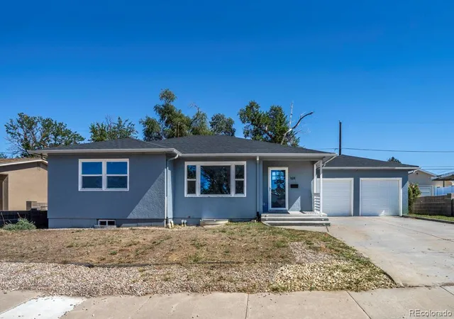 Photo 1 of Single family home for sale at 1614 Alexander Cir, Pueblo, CO 81001 | MLS# 9774281 | Listing updated on 2026-10-01