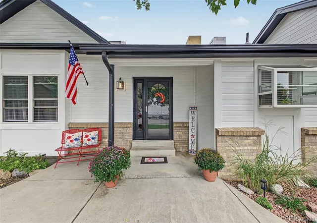 Photo 3 of Single family home for sale at 5486 S Simms Way, Littleton, CO 80127 | MLS# 3111768 | Listing updated on 2026-10-03